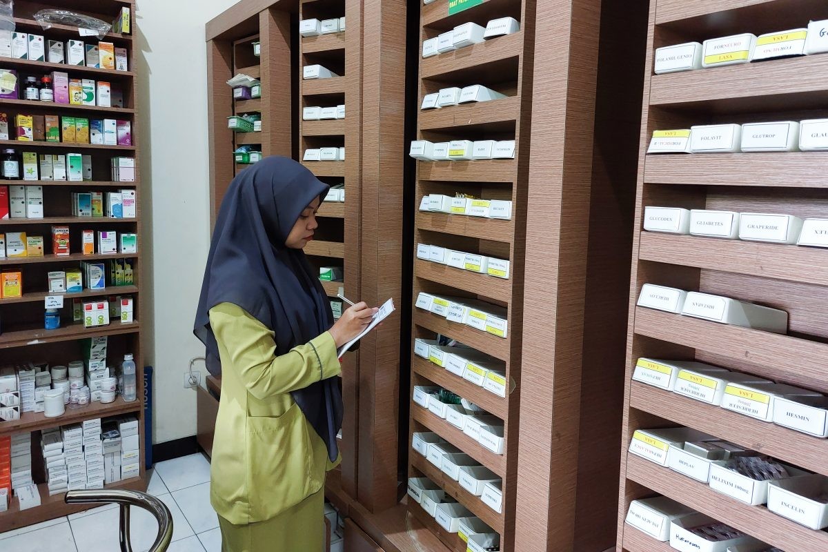 Farmasi yang Tertata Rapi